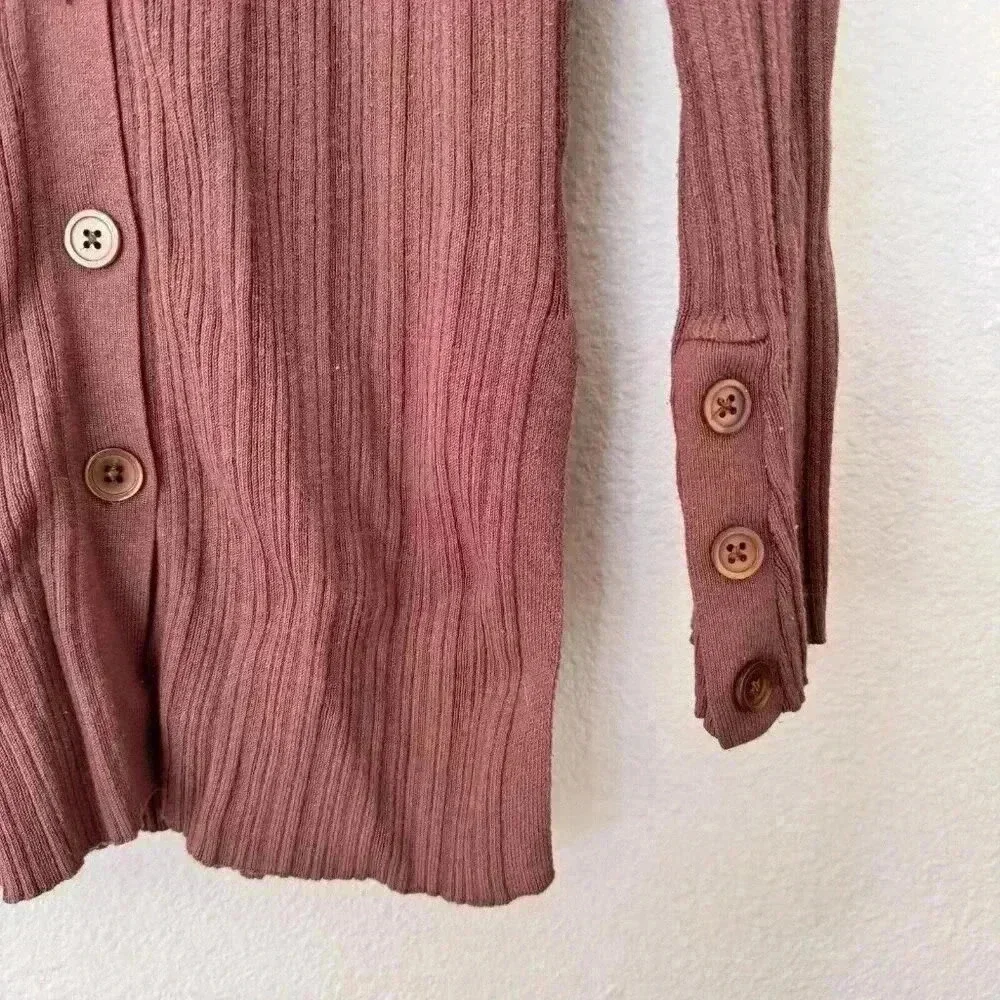 Womens Scoop Knit Button Front Shirt with Collar Brown Small Fall